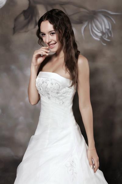 Klassisch Klar  A-Linie Brautkleid ohne Schleppe Gr.34-58
